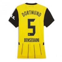 Camisa de Futebol Borussia Dortmund Ramy Bensebaini #5 Equipamento Principal Mulheres 2024-25 Manga Curta